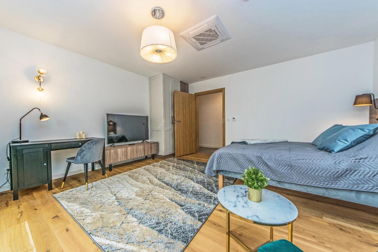 Bh Properties, Apartamenty Teatr Wybrzeze Srodmiescie Gdańsk Extérieur photo